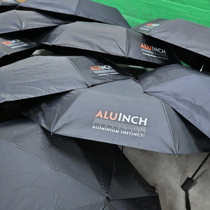 reverse-umbrella-benefits-for-promotional-gifts