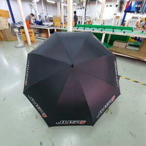 why-golf-umbrellas-popular-corporate-giveaways