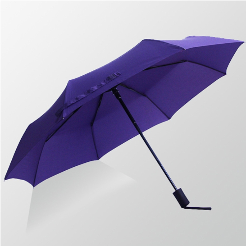 premium-umbrella-logo-printing-trends-2025