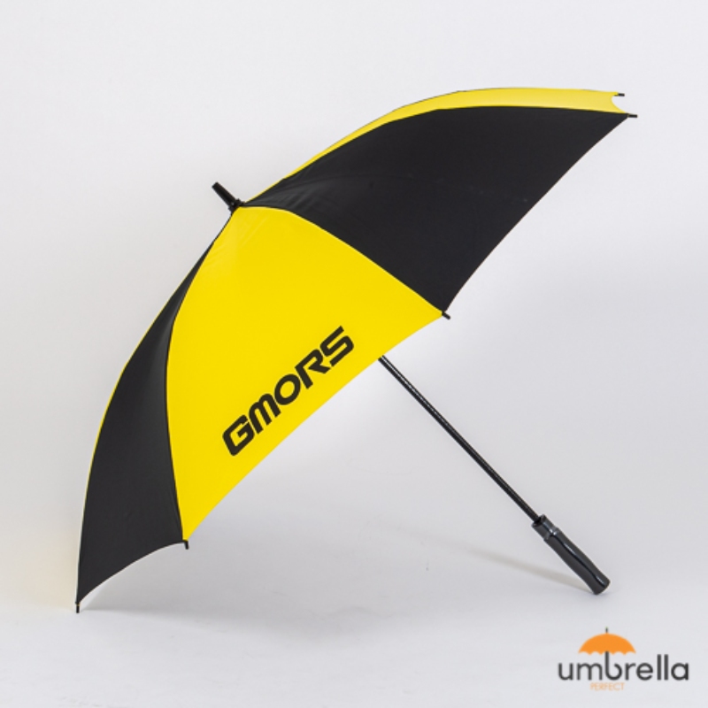 how-to-choose-golf-umbrella-fabric-that-resists-rain